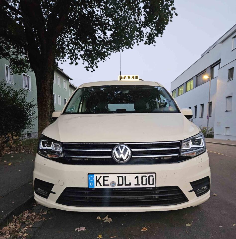Mercedes Taxi von Ab ins Taxi für Stadtfahrten in Kempten